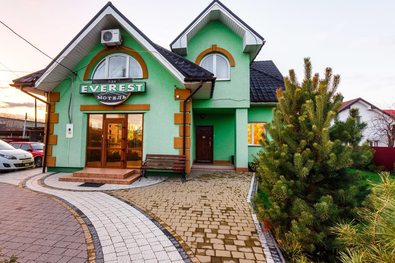 Everest Ivano-Frankivsk Ngoại thất bức ảnh